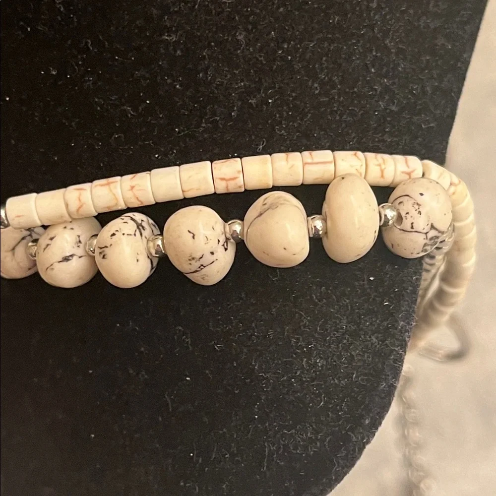 Treska signed Necklace large faux tooth - Picture 5 of 7